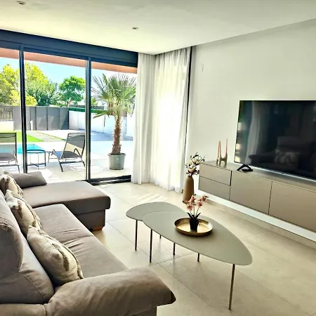 Villa New With Private Pool In Bay View Polop